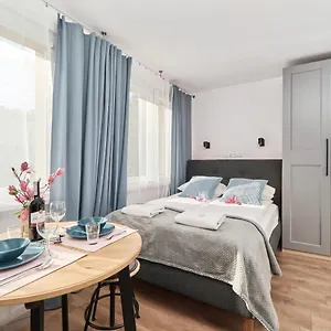Studio Wrocław Krawiecka by Renters Wrocław